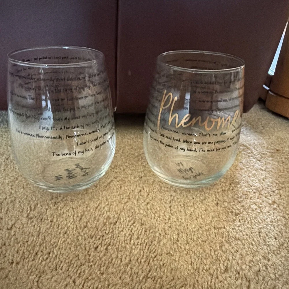 Maya Angelou Phenomenal Woman Stemless Wine Glass Set of 2 Gold Script Poem USA‎